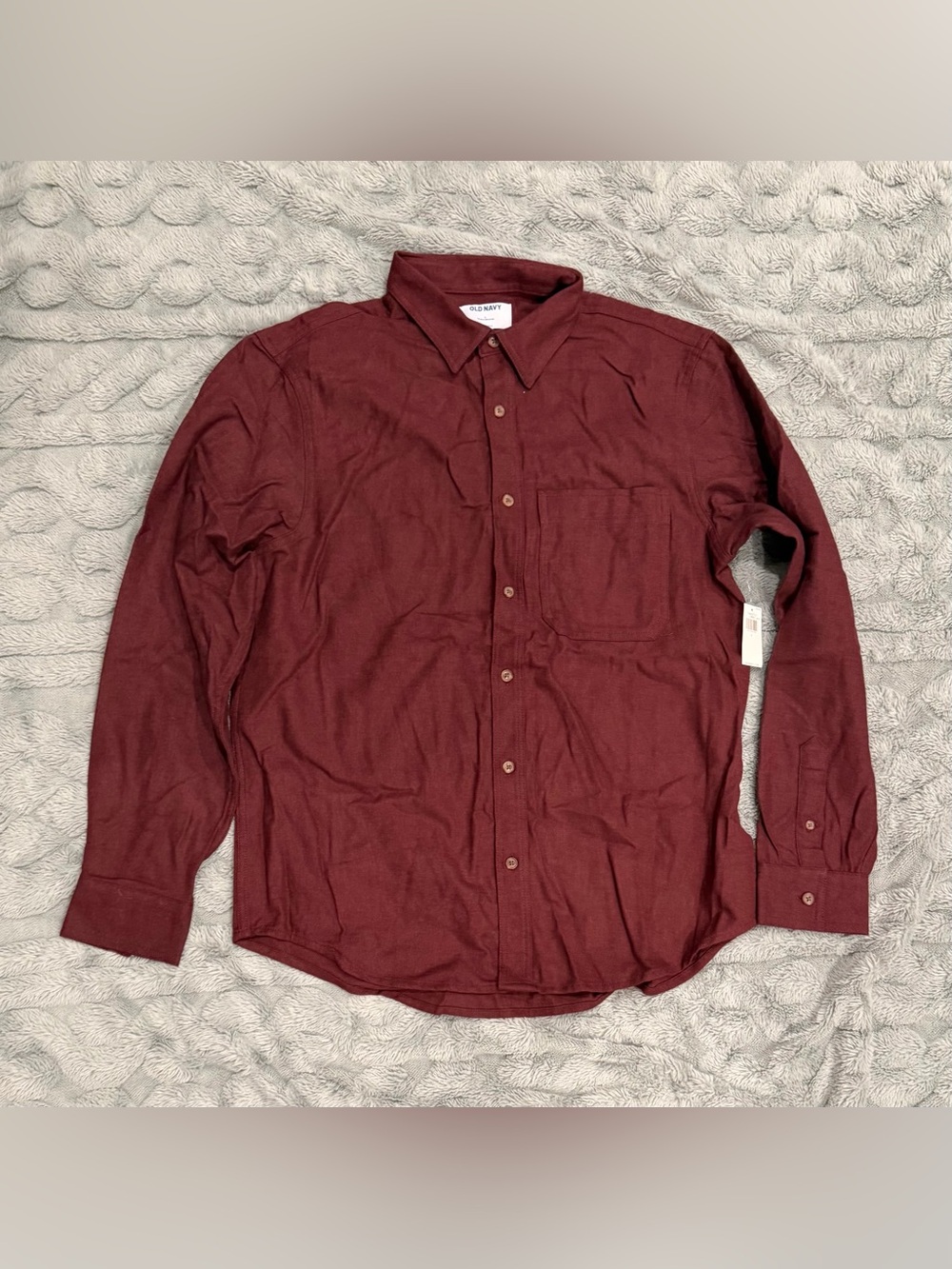 Old Navy Men's Maroon Long-Sleeve Button-Up Shirt | Size L | NWT